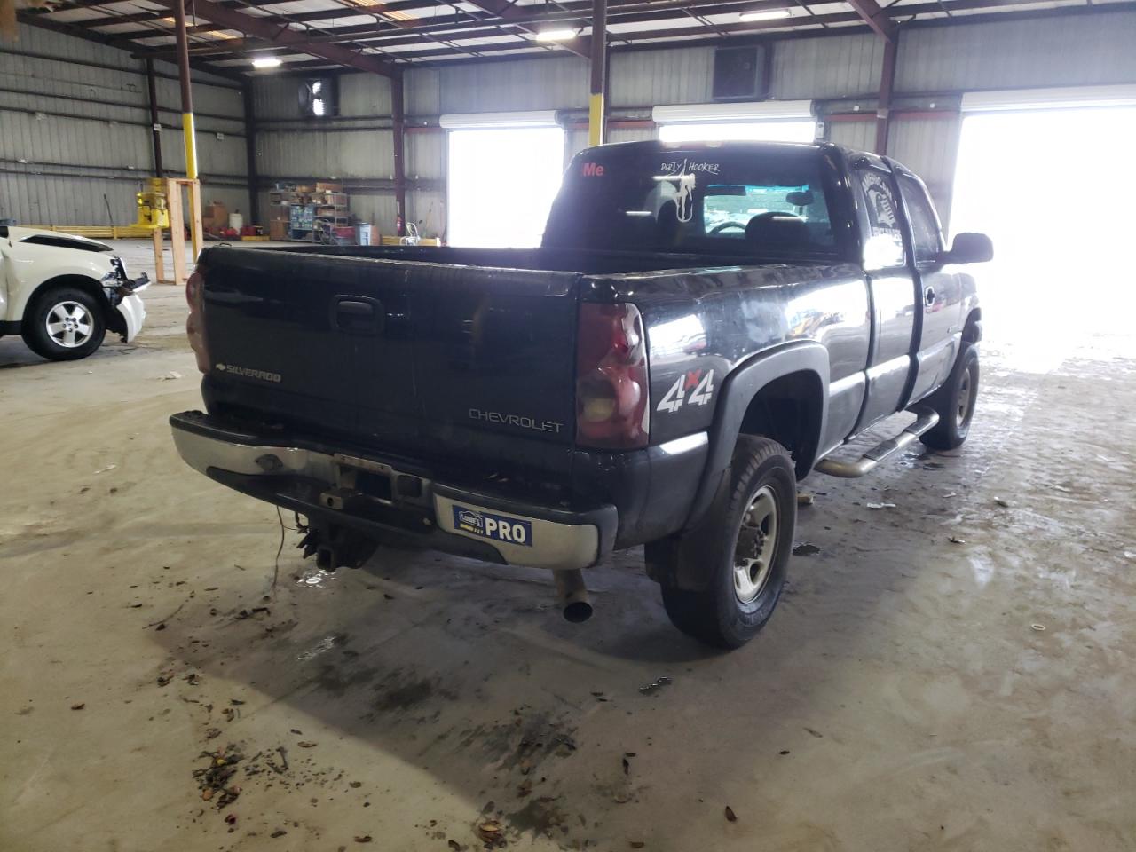 Photo 4 from auction – 2003 CHEVROLET SILVERADO with VIN 1GCHK29U33E178121