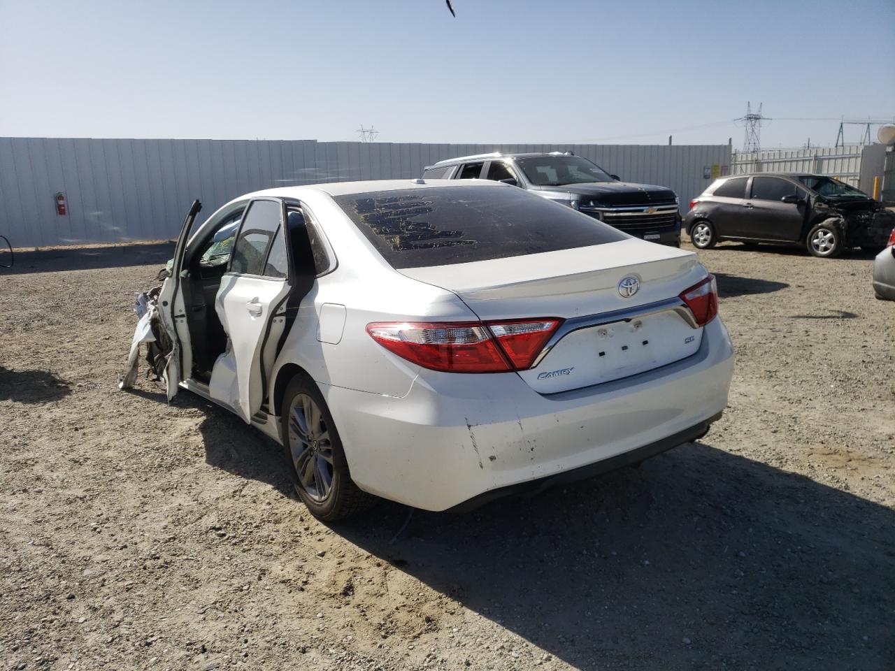 Photo 3 from auction – 2017 TOYOTA CAMRY LE with VIN 4T1BF1FK5HU367062