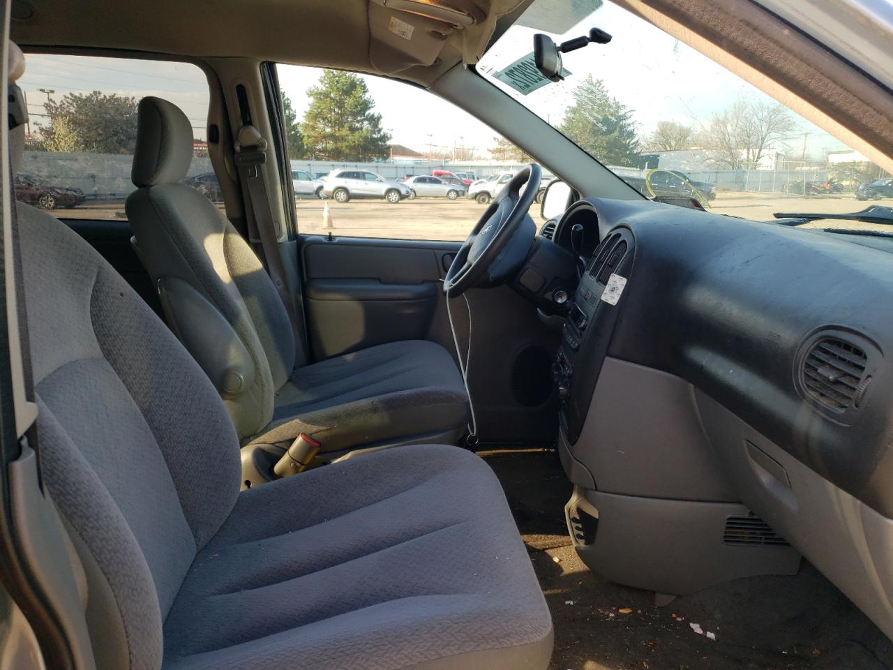 Photo 5 from auction – 2006 DODGE GRAND CARA with VIN 1D4GP24R86B525774