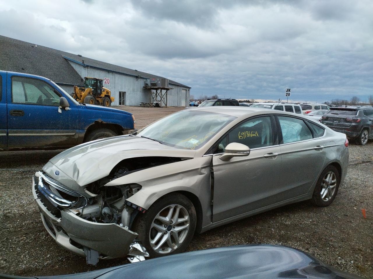 Photo 2 from auction – 2015 FORD FUSION SE with VIN 3FA6P0H77FR143534