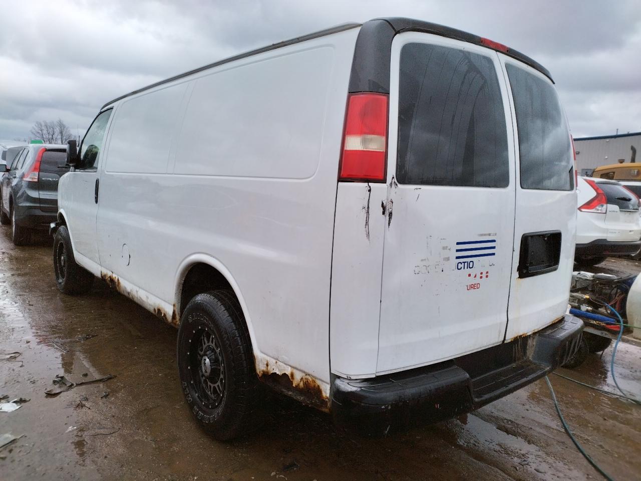 Photo 3 from auction – 2008 CHEVROLET EXPRESS G2 with VIN 1GCGG25C981134360