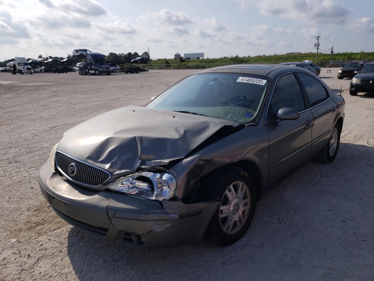 Photo 2 from auction – 2004 MERCURY SABLE LS P with VIN 1MEFM55S14G615478