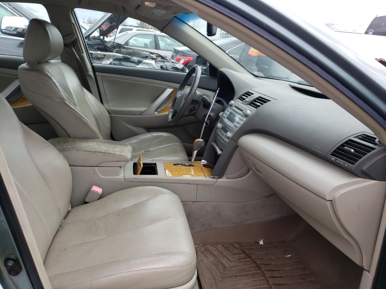 Photo 5 from auction – 2007 TOYOTA CAMRY CE with VIN JTNBE46K173028968