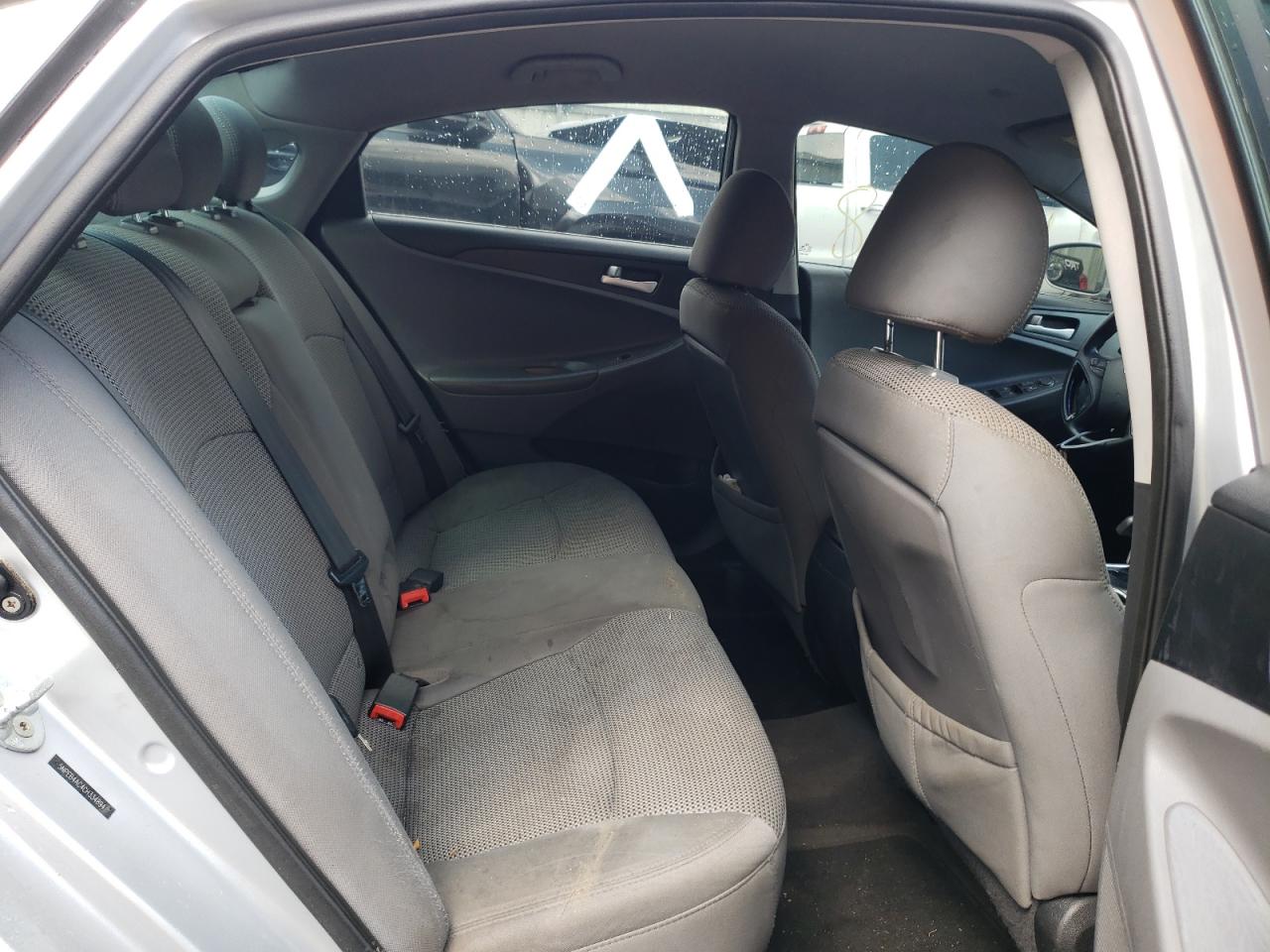 Photo 6 from auction – 2012 HYUNDAI SONATA GLS with VIN 5NPEB4AC4CH334894