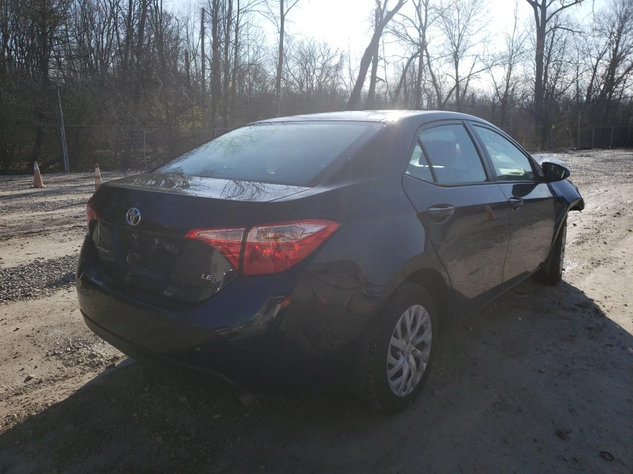 Photo 4 from auction – 2018 TOYOTA COROLLA L with VIN 2T1BURHE4JC100322