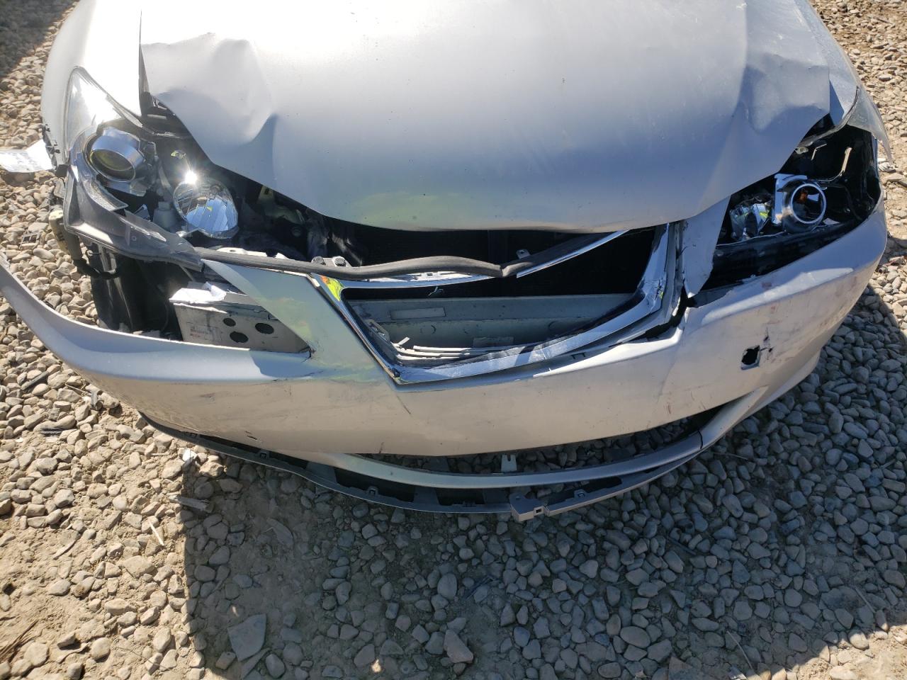 Photo 9 from auction – 2006 LEXUS IS 250 with VIN JTHCK262765001037