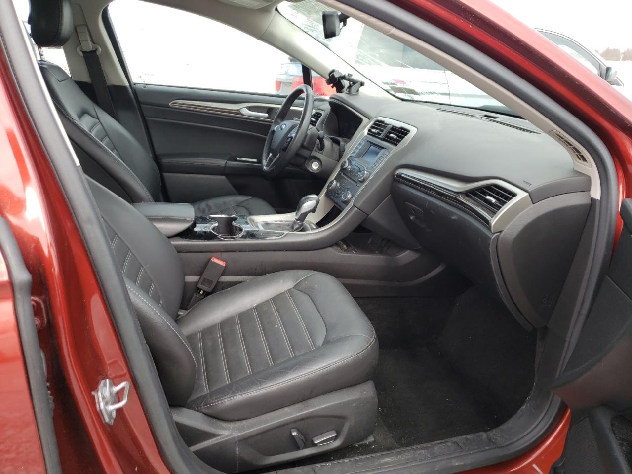 Photo 5 from auction – 2014 FORD FUSION SE with VIN 3FA6P0HD3ER367985