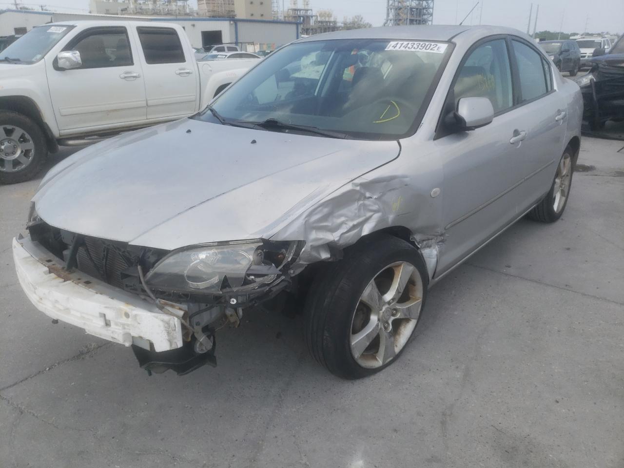 Photo 2 from auction – 2008 MAZDA 3 I with VIN JM1BK32F981789888