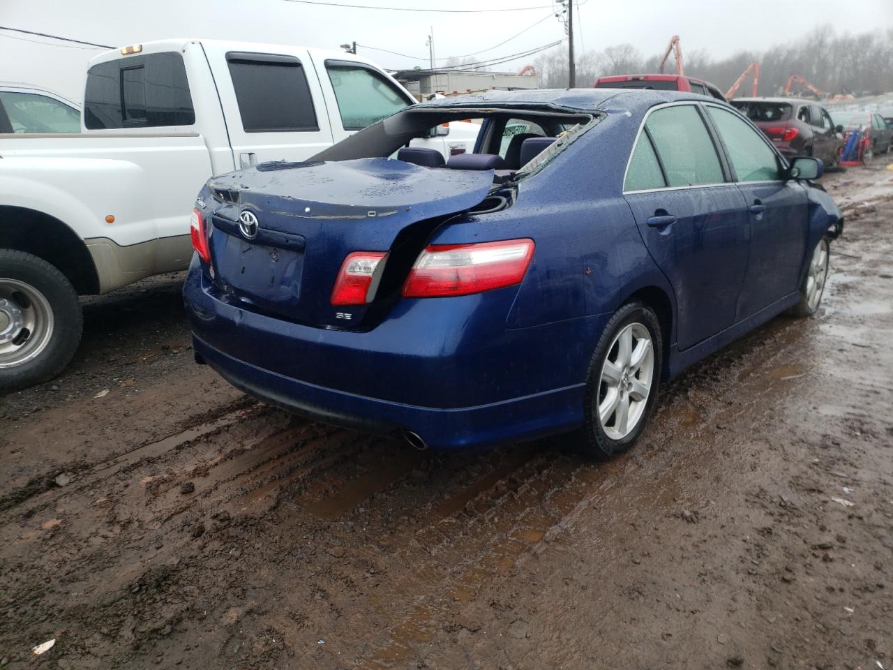 Photo 4 from auction – 2007 TOYOTA CAMRY CE with VIN 4T1BE46K97U180930
