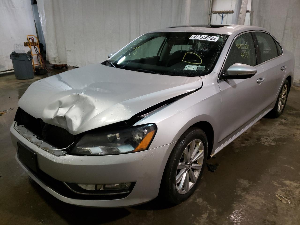 Photo 2 from auction – 2012 VOLKSWAGEN PASSAT SEL with VIN 1VWCP7A36CC104244