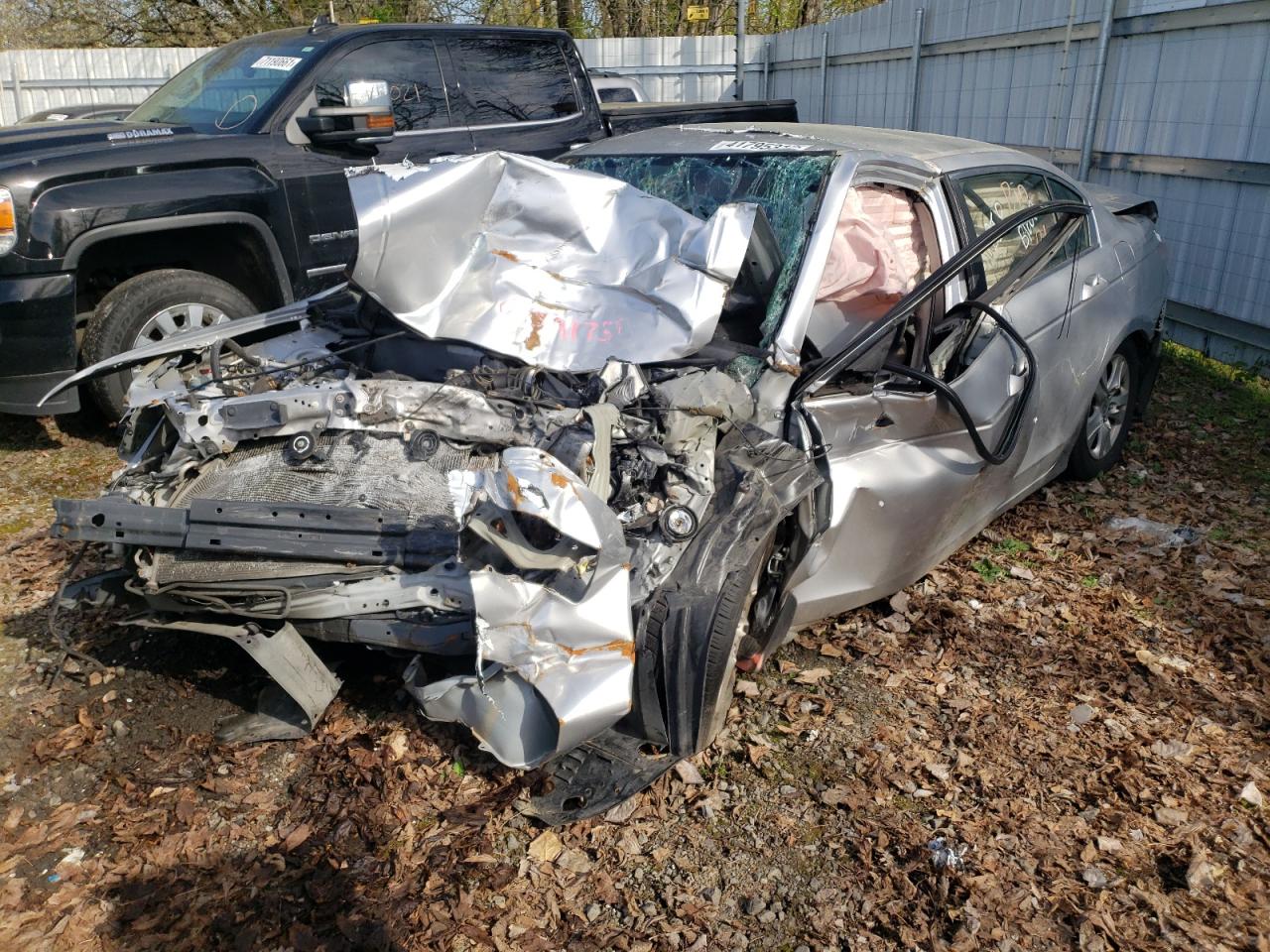 Photo 9 from auction – 2008 HONDA ACCORD LXP with VIN JHMCP26418C050736