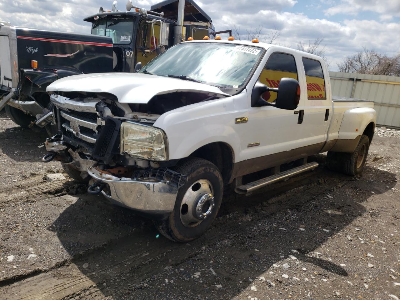 Photo 2 from auction – 2006 FORD F350 SUPER with VIN 1FTWW33P66EB24496