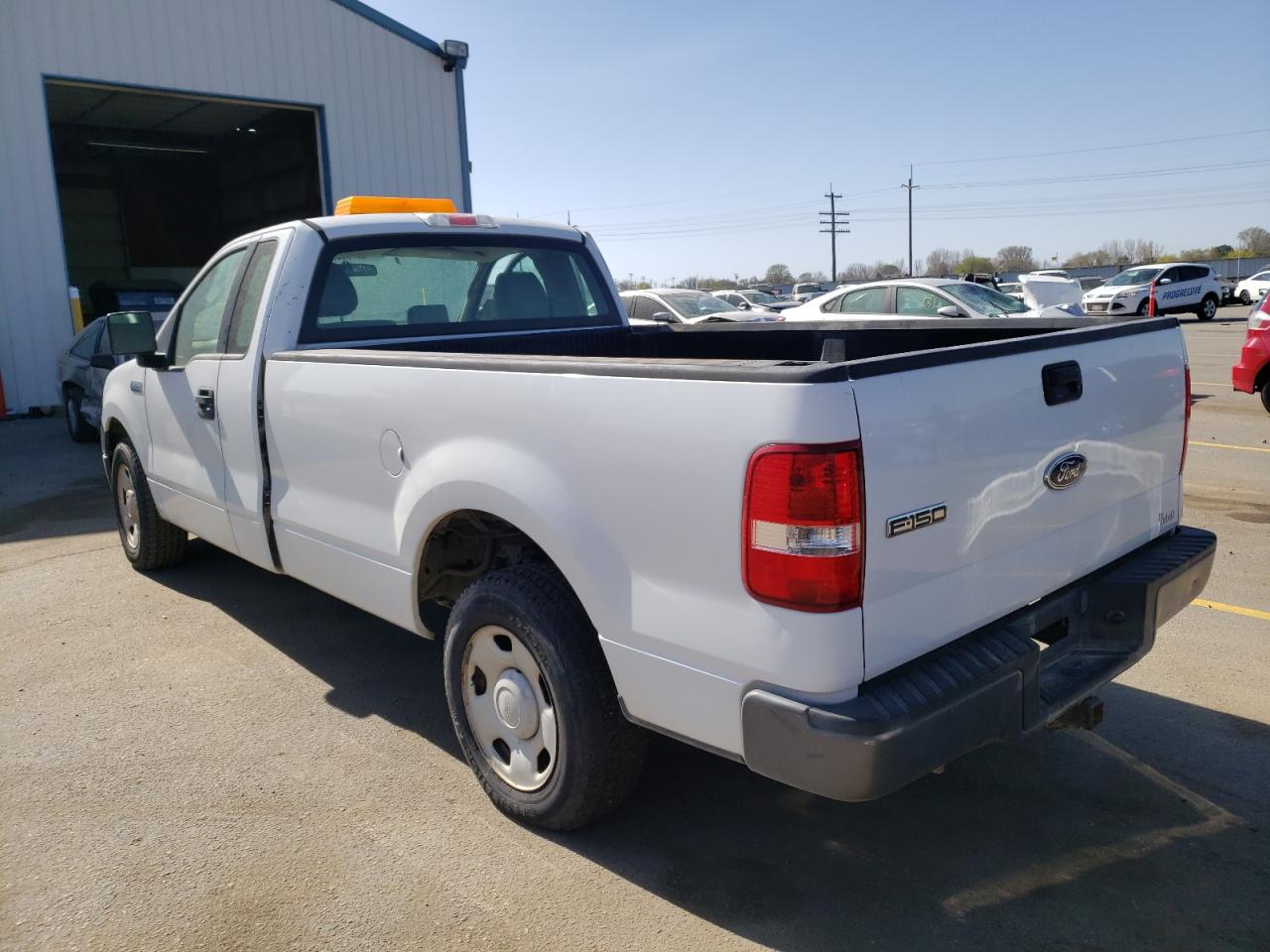 Photo 3 from auction – 2005 FORD F150 with VIN 1FTRF12WX5NB60250