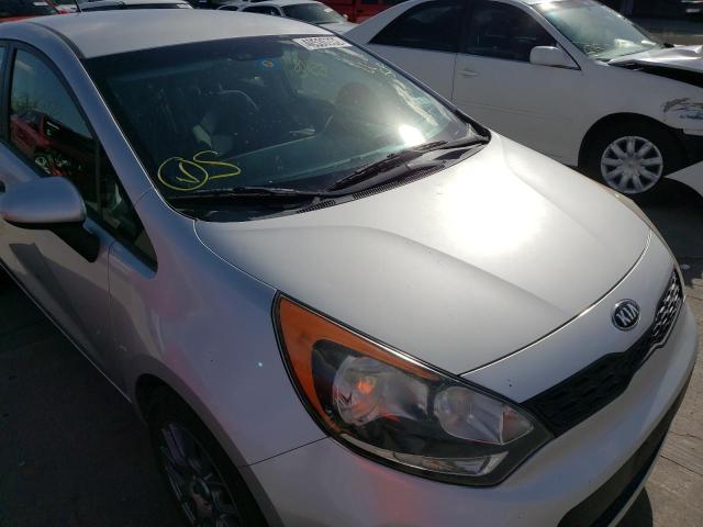 Photo 9 from auction – 2014 KIA RIO LX with VIN KNADM5A30E6321386