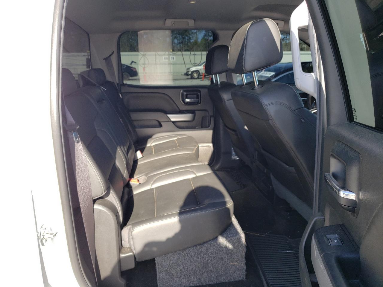 Photo 6 from auction – 2017 CHEVROLET SILVERADO with VIN 3GCUKREC6HG509858