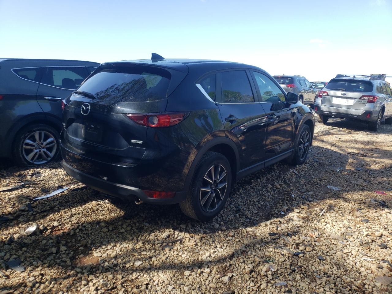 Photo 4 from auction – 2018 MAZDA CX-5 TOURI with VIN JM3KFBCM3J0406705