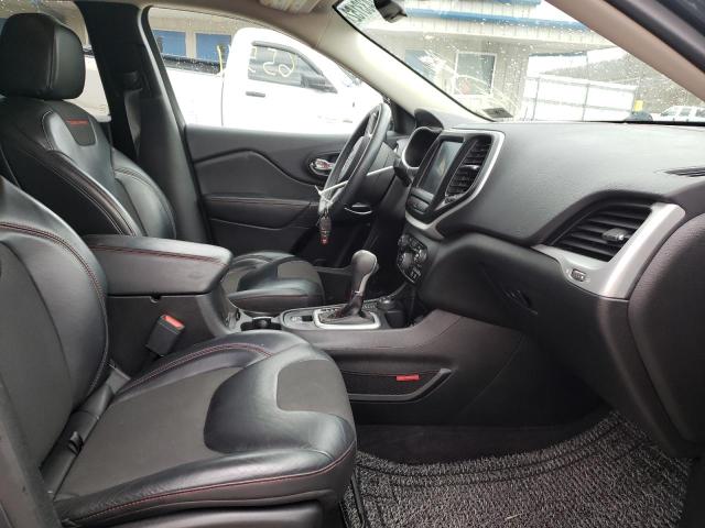 Photo 5 from auction – 2017 JEEP CHEROKEE T with VIN 1C4PJMBS2HW552111