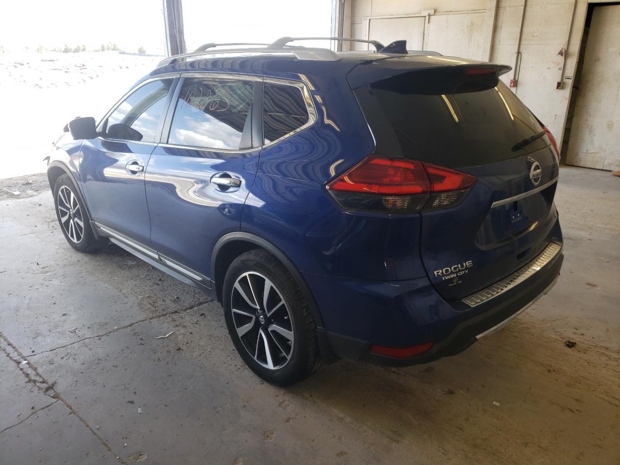 Photo 3 from auction – 2017 NISSAN ROGUE S with VIN 5N1AT2MT9HC751289