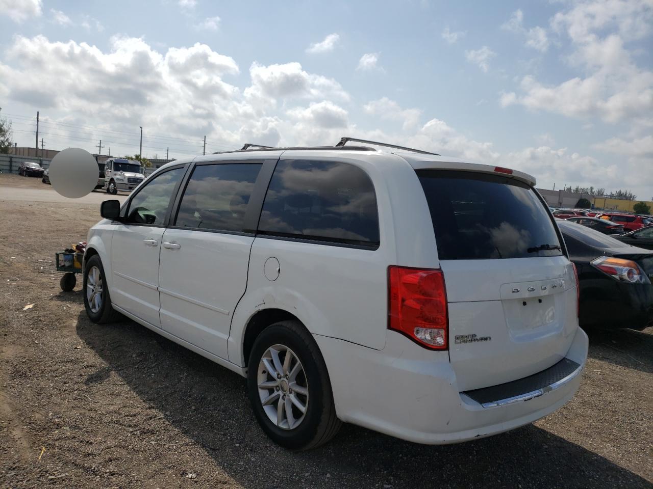Photo 3 from auction – 2014 DODGE GRAND CARA with VIN 2C4RDGCG7ER390332