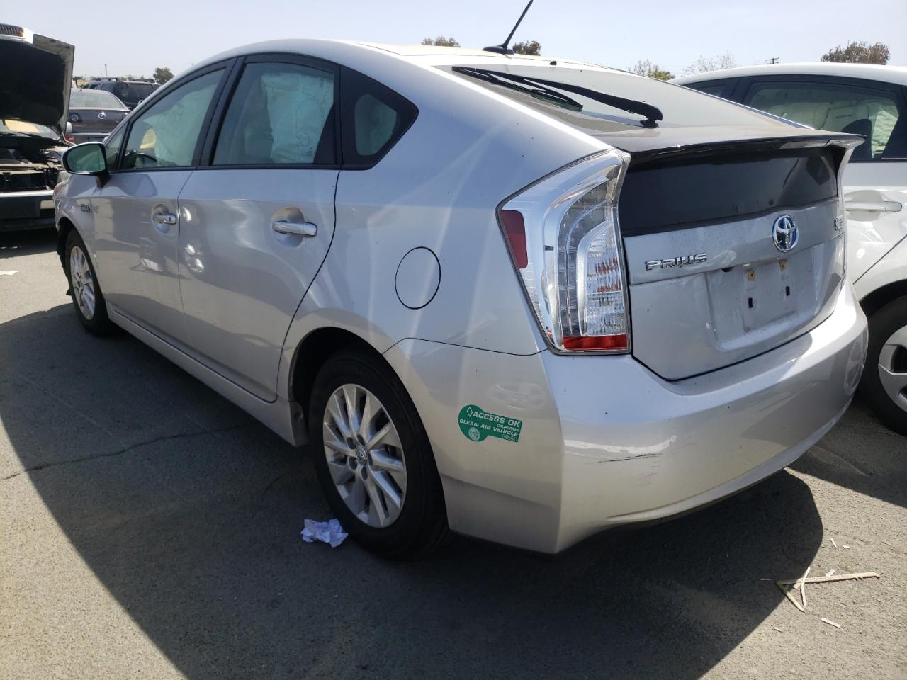 Photo 3 from auction – 2015 TOYOTA PIRUS with VIN JTDKN3DP5F3074251