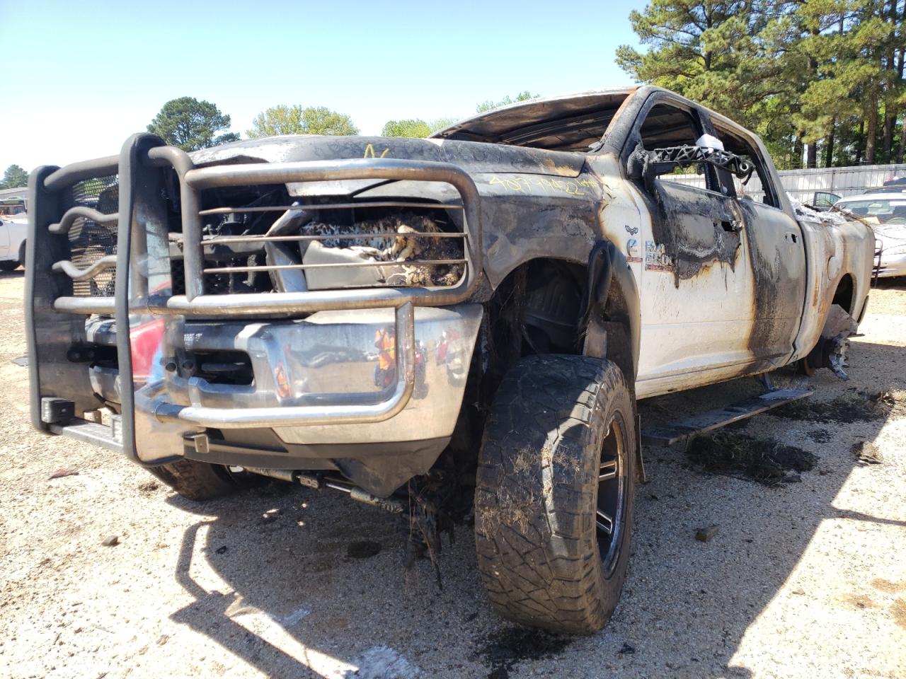 Photo 2 from auction – 2014 RAM 2500 SLT with VIN 3C6UR5DL3EG203824