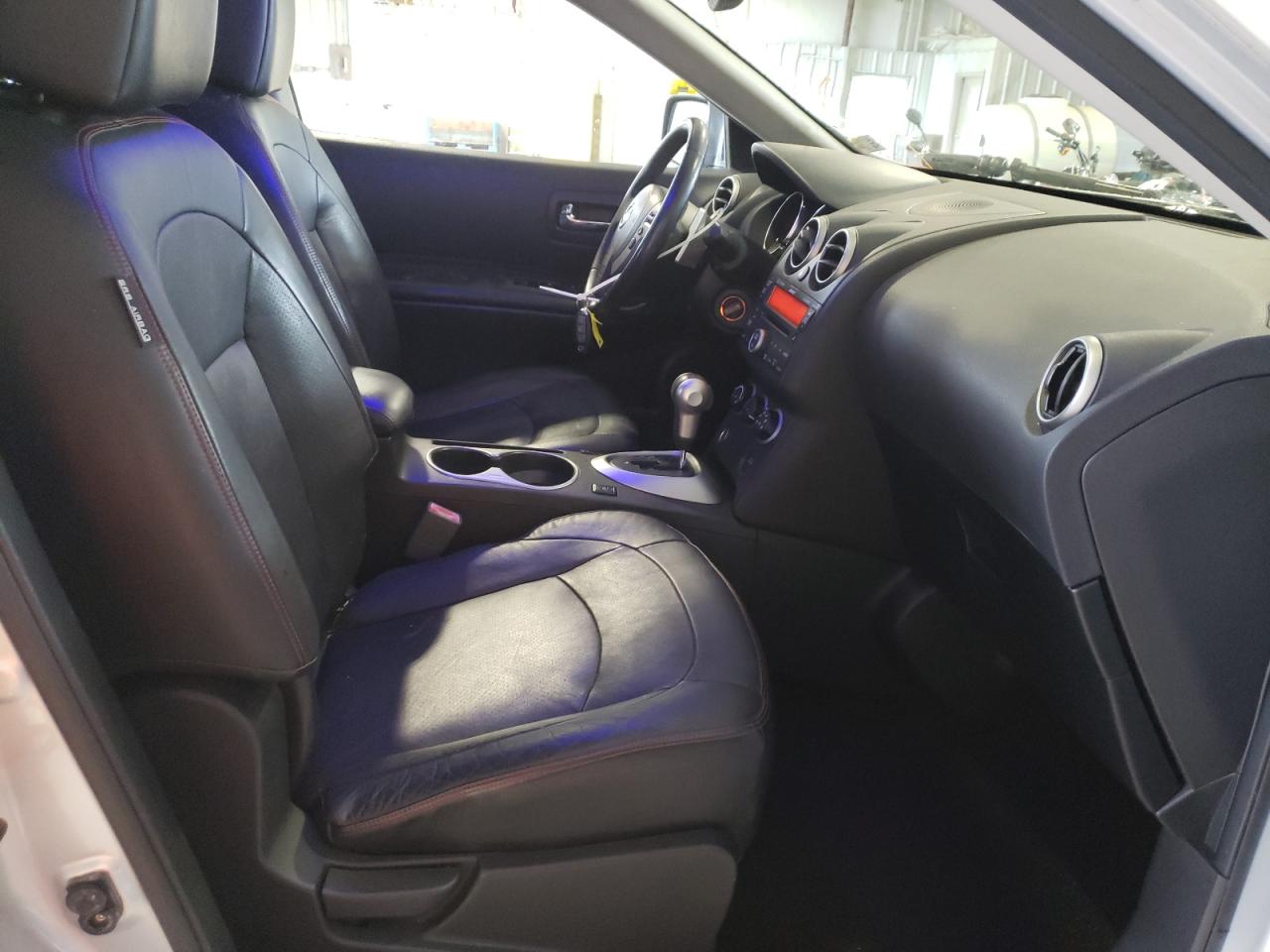 Photo 5 from auction – 2008 NISSAN ROGUE S with VIN JN8AS58VX8W403704