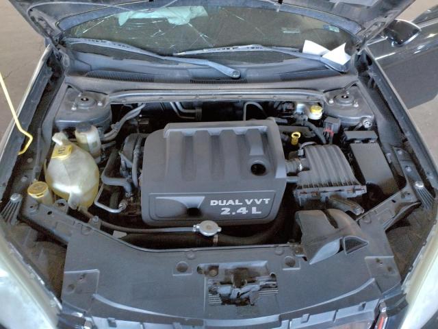 Photo 7 from auction – 2014 CHRYSLER 200 LX with VIN 1C3CCBABXEN210894