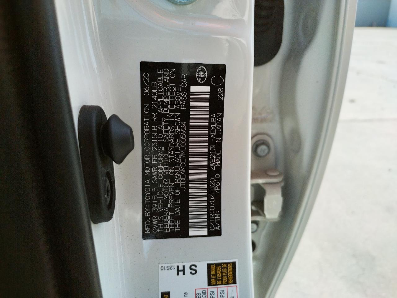 Photo 10 from auction – 2021 TOYOTA COROLLA LE with VIN JTDEAMDE7MJ005924