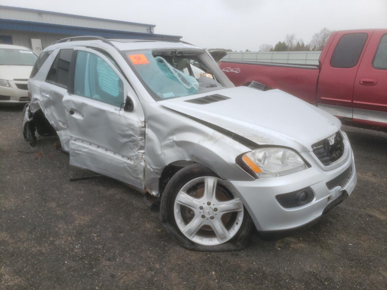 MERCEDES-BENZ ML 350 2007 with VIN 4JGBB86E47A218334 - Photo from auction