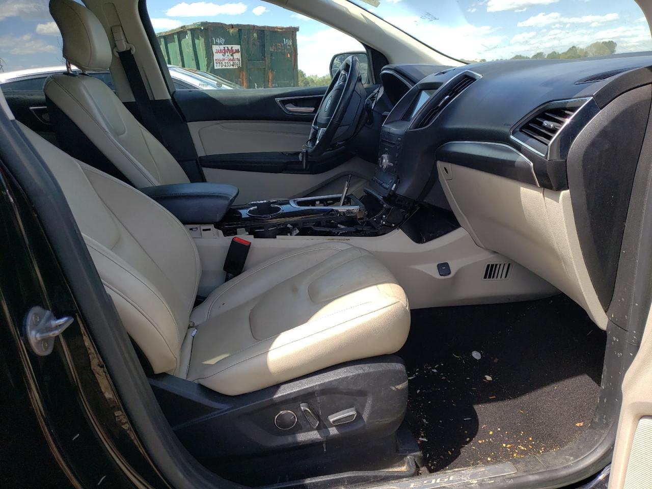 Photo 5 from auction – 2018 FORD EDGE TITAN with VIN 2FMPK3K95JBB41308
