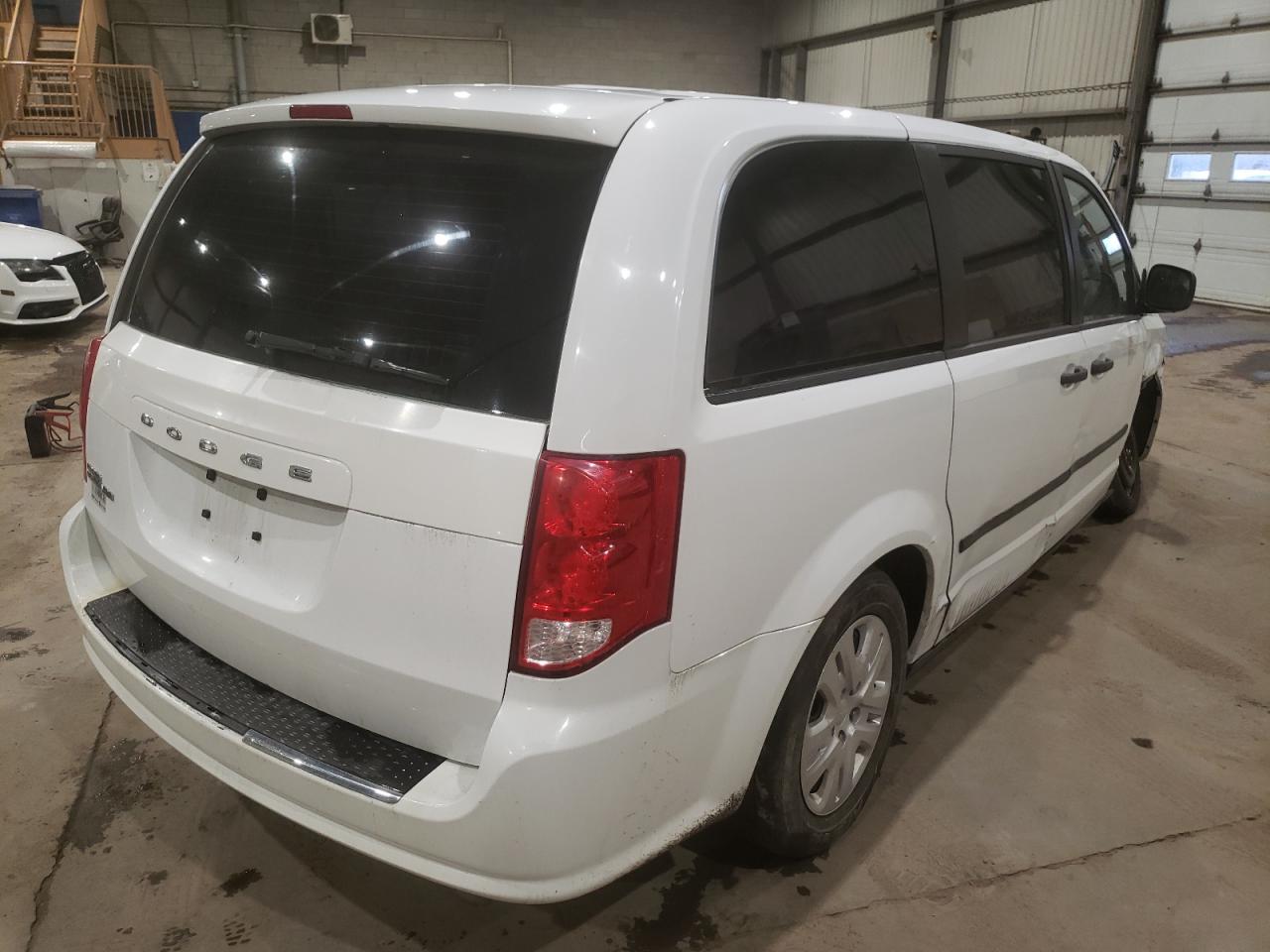 Photo 4 from auction – 2015 DODGE GRAND CARA with VIN 2C4RDGBG5FR502807