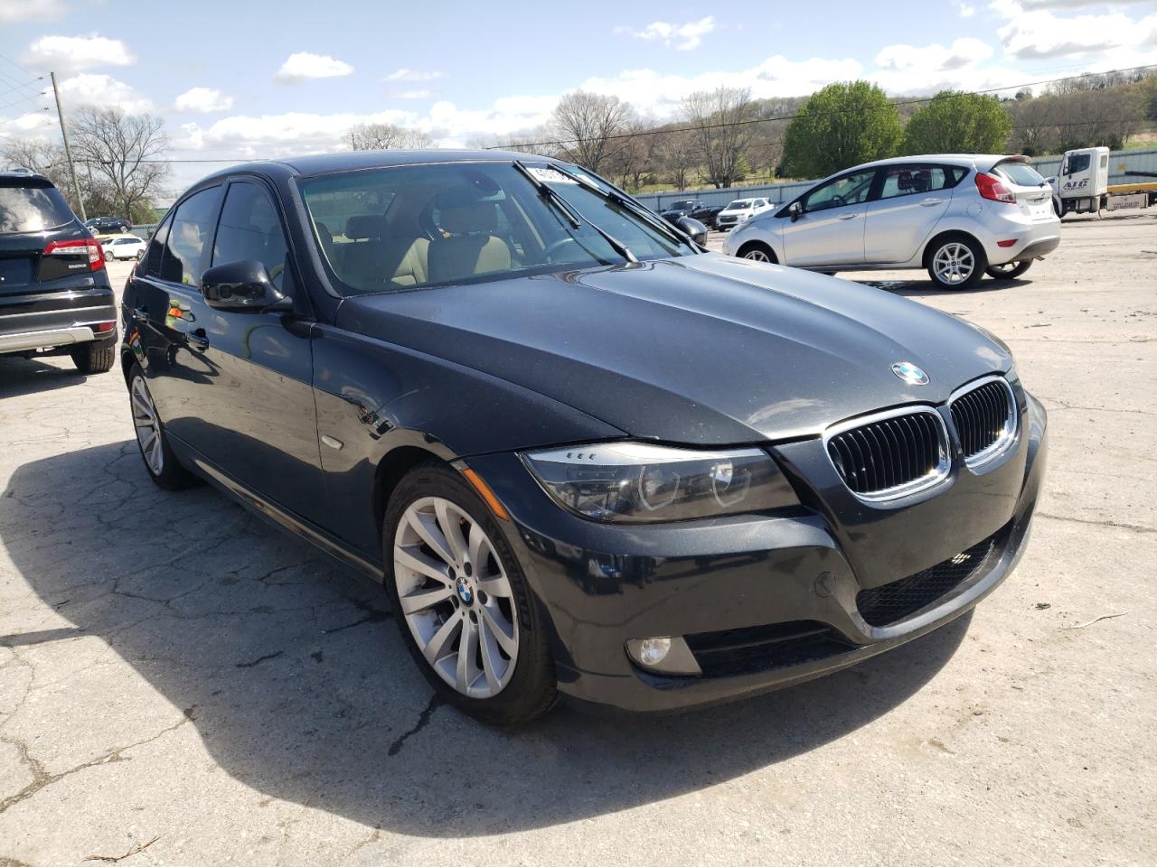 BMW 328 I 2011 with VIN WBAPH7C57BE461058 - Photo from auction
