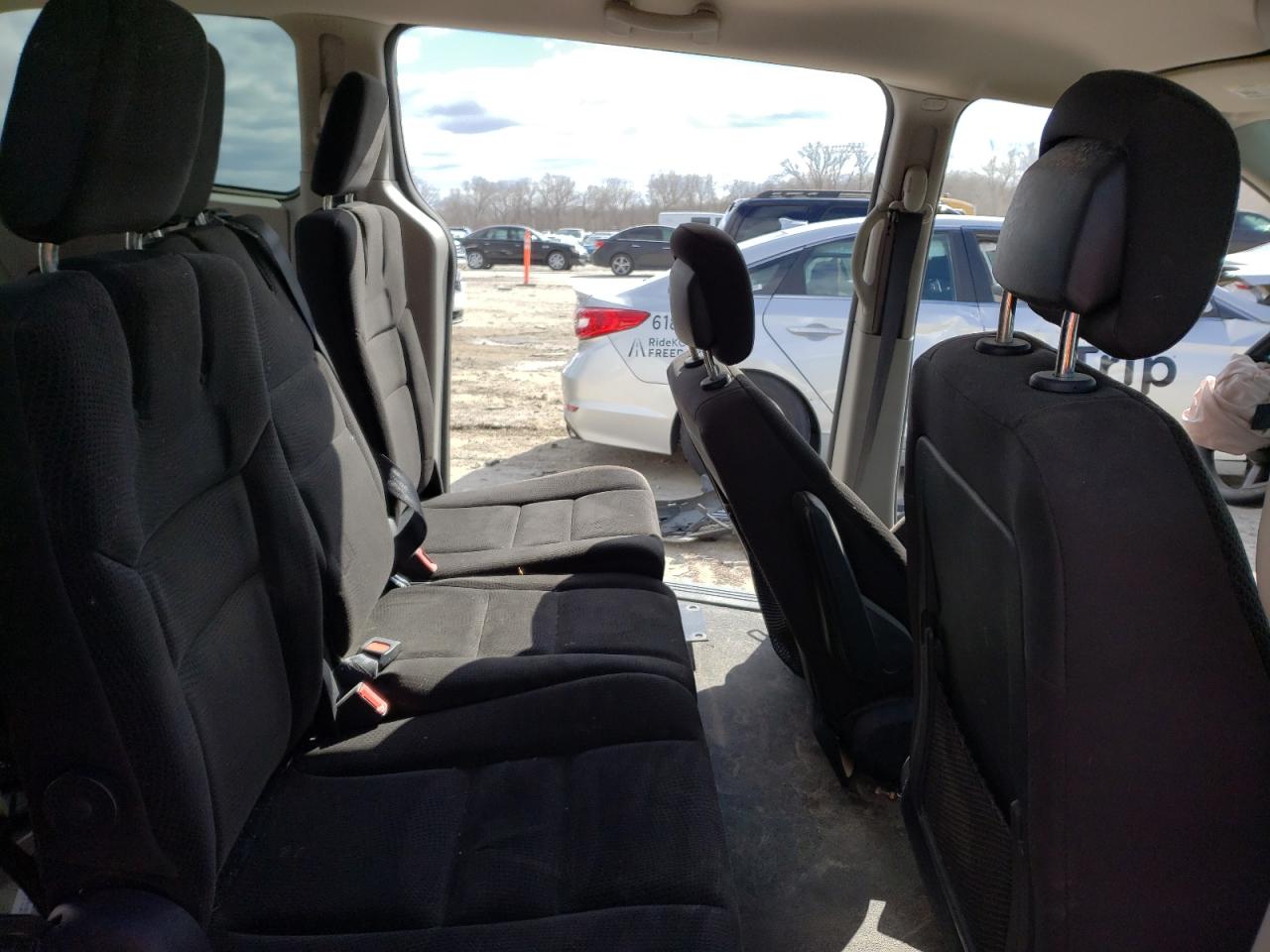 Photo 6 from auction – 2019 DODGE GRAND CARA with VIN 2C4RDGBG1KR547690