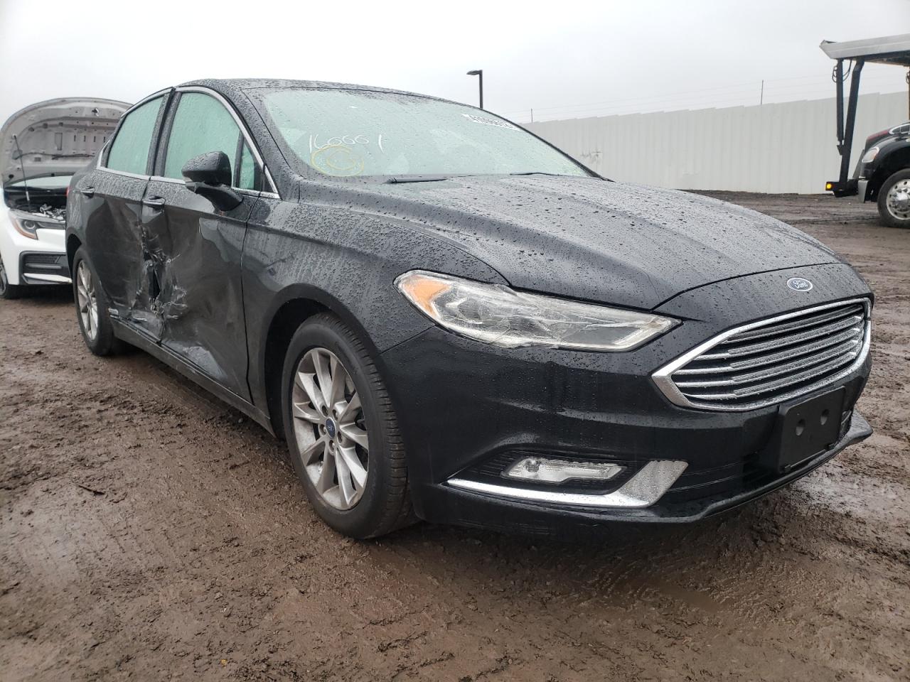 FORD FUSION SE 2017 with VIN 3FA6P0HD0HR414359 - Photo from auction