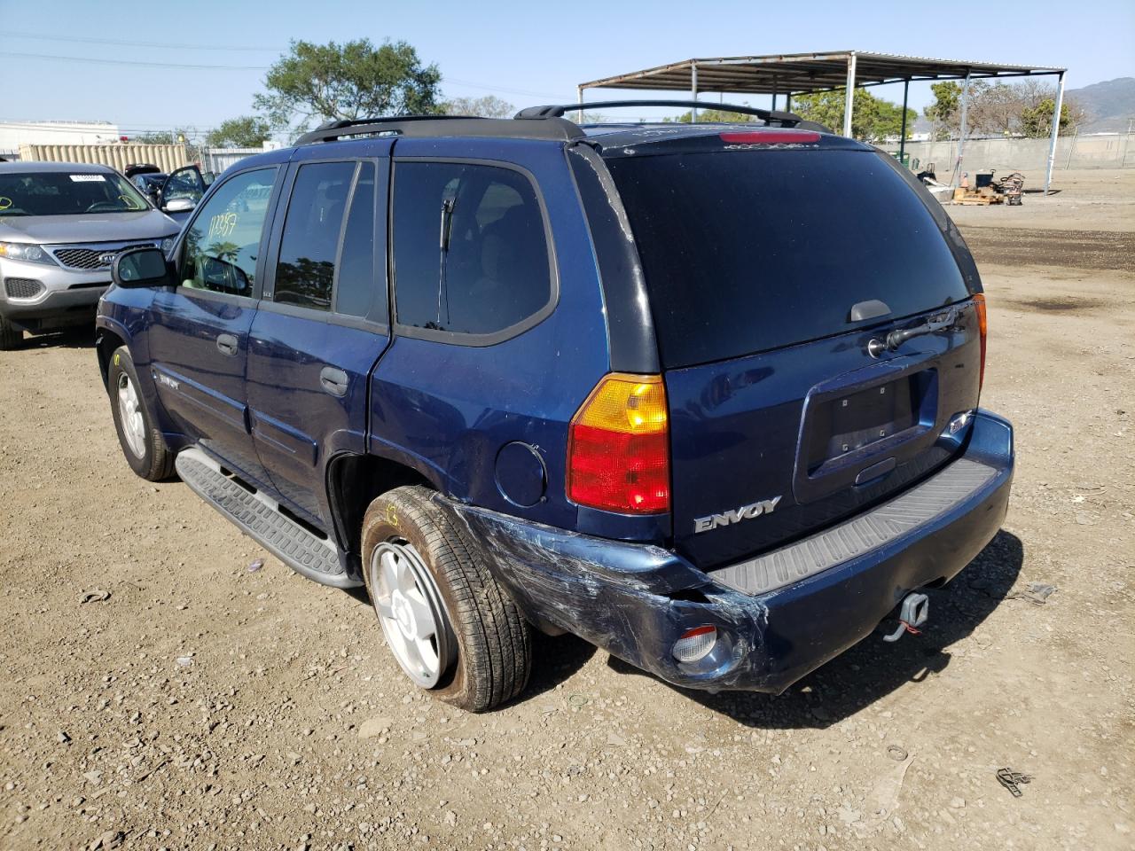 Photo 3 from auction – 2003 GMC ENVOY with VIN 1GKDS13S432162550