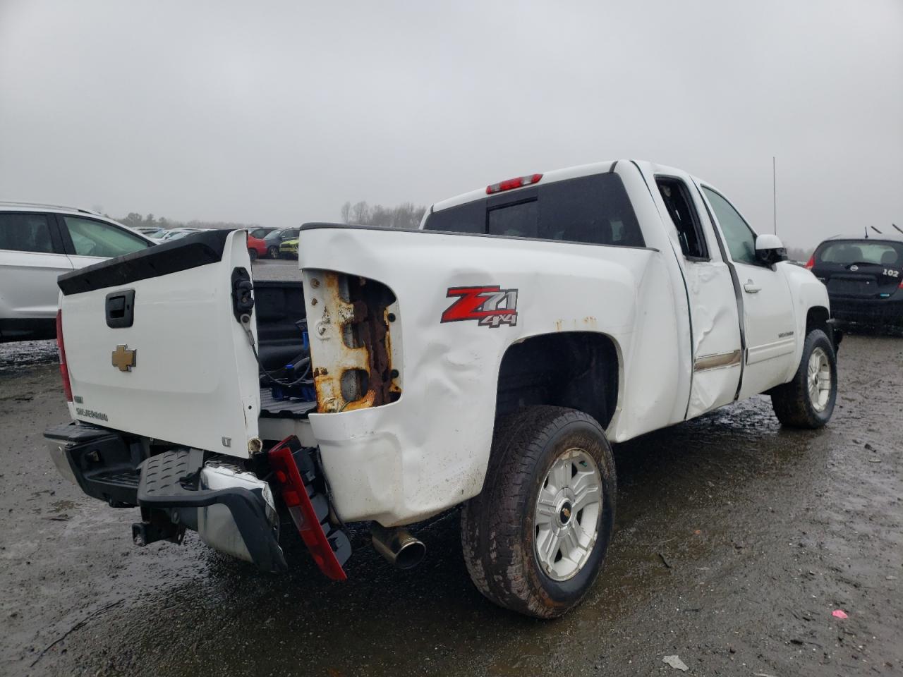 Photo 4 from auction – 2011 CHEVROLET SILVERADO with VIN 1GCRKSE34BZ148022