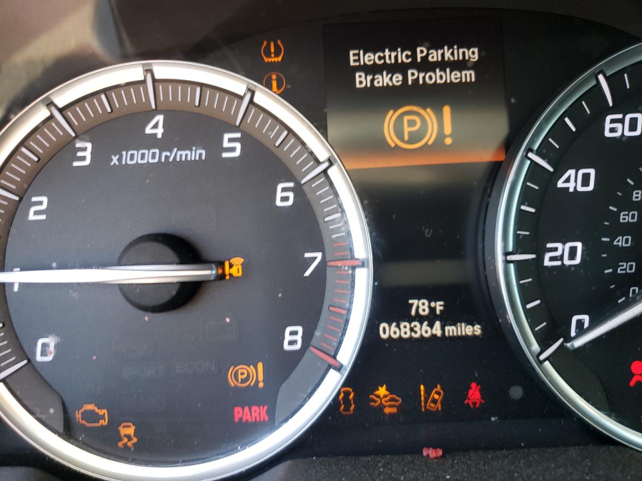 Photo 8 from auction – 2015 ACURA TLX TECH with VIN 19UUB2F57FA015741