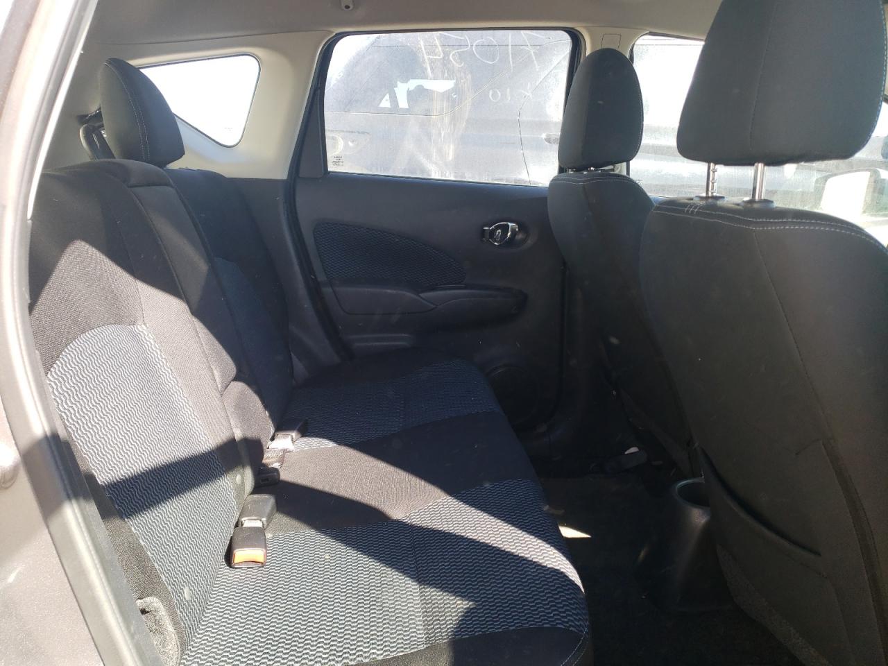 Photo 6 from auction – 2018 NISSAN VERSA NOTE with VIN 3N1CE2CP3JL362902