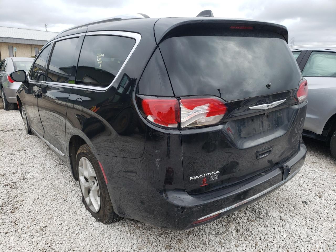 Photo 3 from auction – 2020 CHRYSLER PACIFICA T with VIN 2C4RC1BG6LR100970