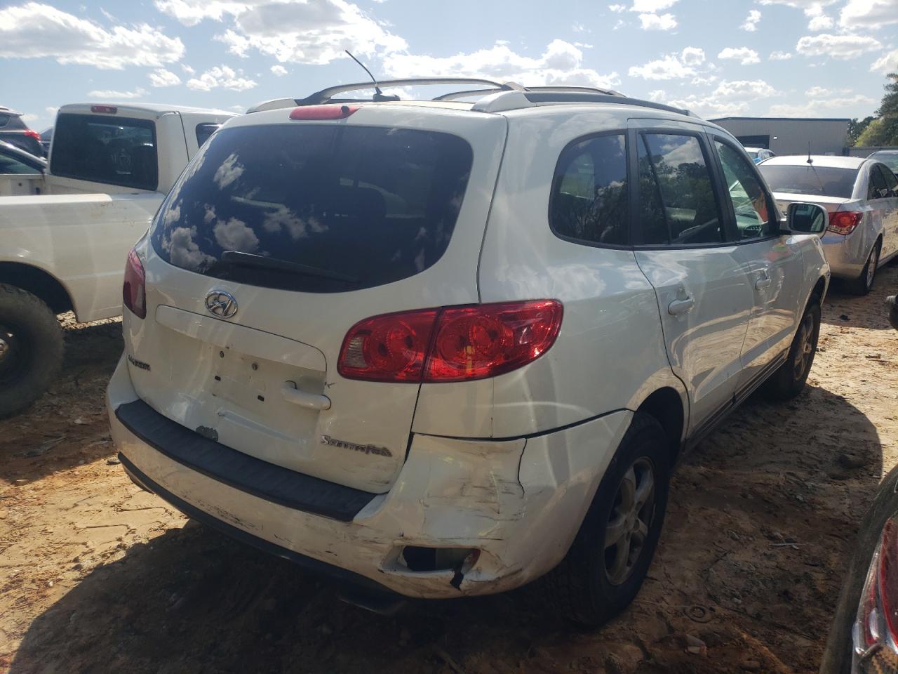 Photo 4 from auction – 2007 HYUNDAI SANTA FE G with VIN 5NMSG13D27H083773