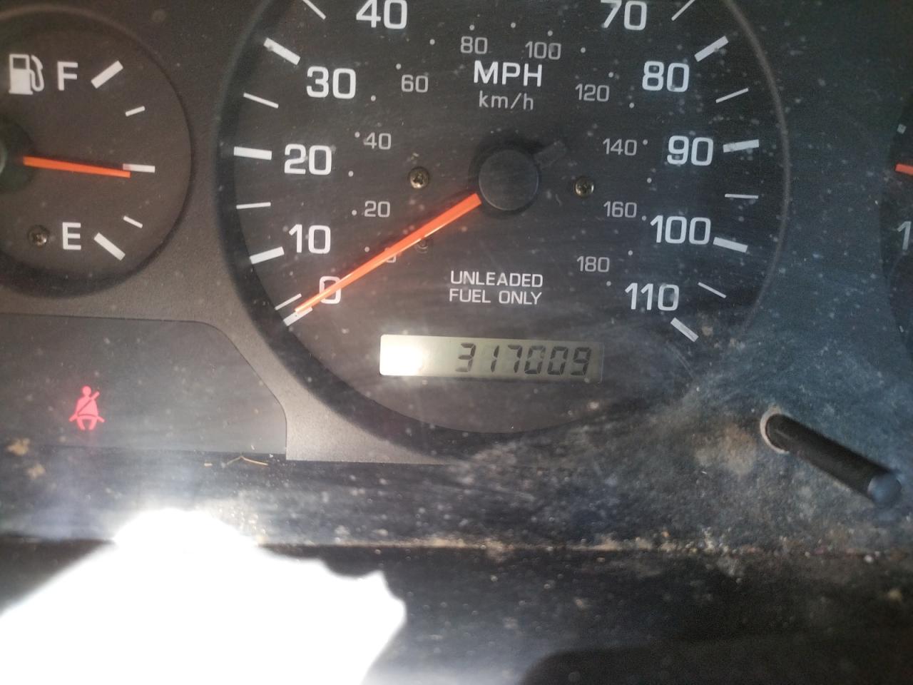 Photo 8 from auction – 2000 NISSAN FRONTIER C with VIN 1N6ED27T9YC422250