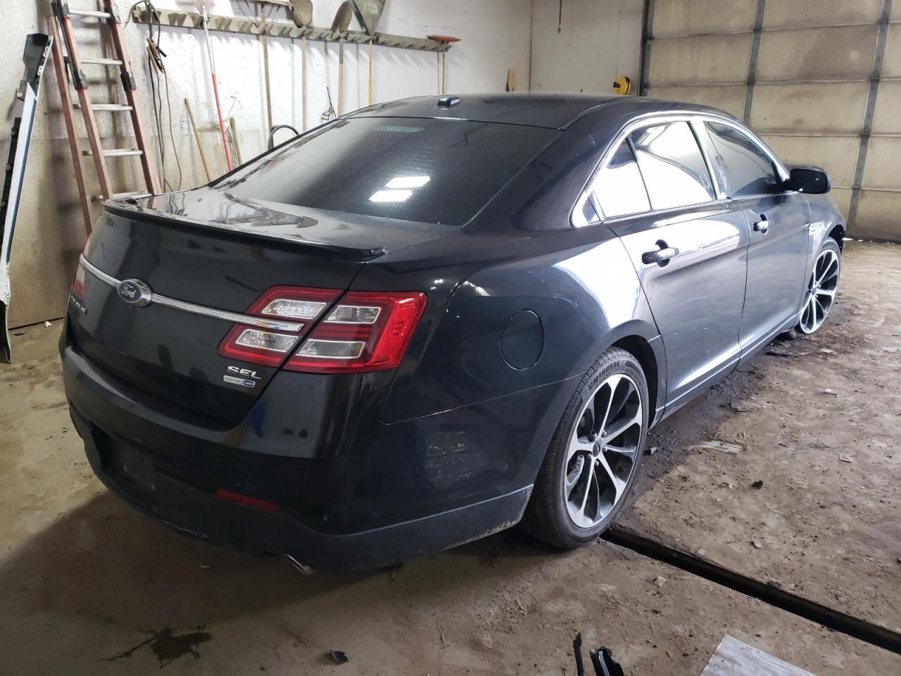 Zdjęcie 4 z aukcji – 2014 FORD TAURUS SEL z VIN 1FAHP2H83EG130041