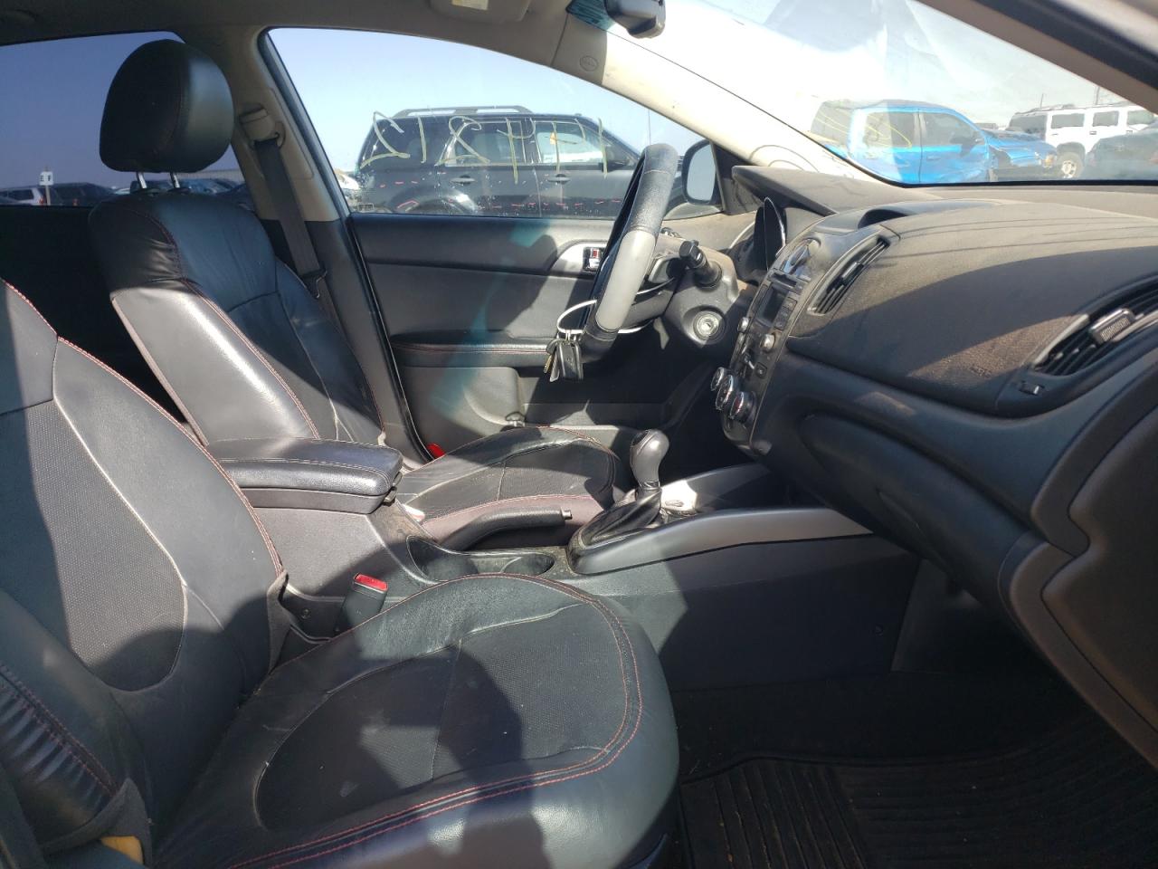 Photo 5 from auction – 2013 KIA FORTE SX with VIN KNAFW5A35D5670308