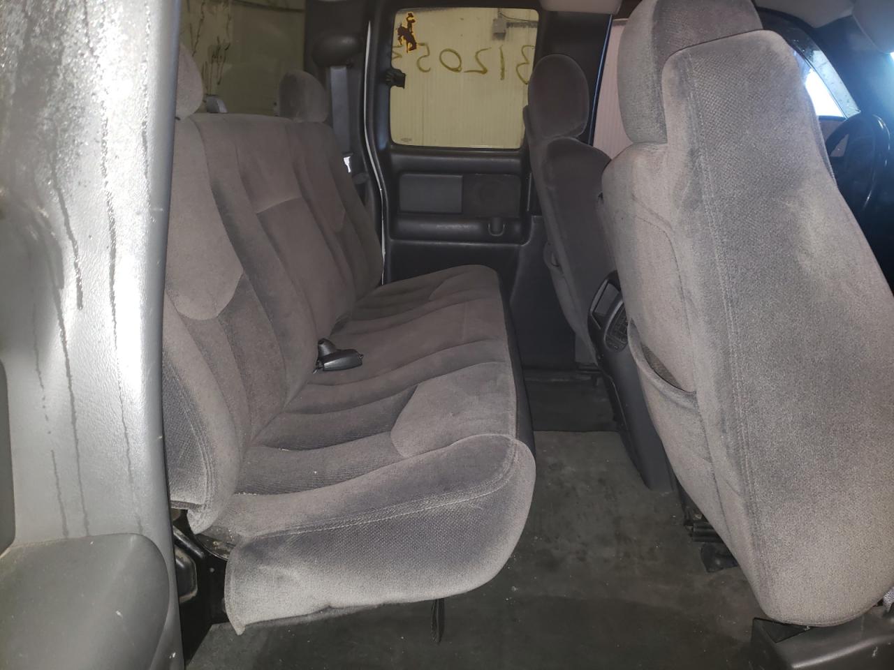 Photo 6 from auction – 2003 GMC NEW SIERRA with VIN 2GTEK19T931180462