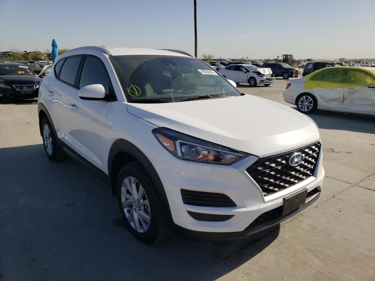 HYUNDAI TUCSON LIM 2020 with VIN KM8J33A40LU177817 - Photo from auction