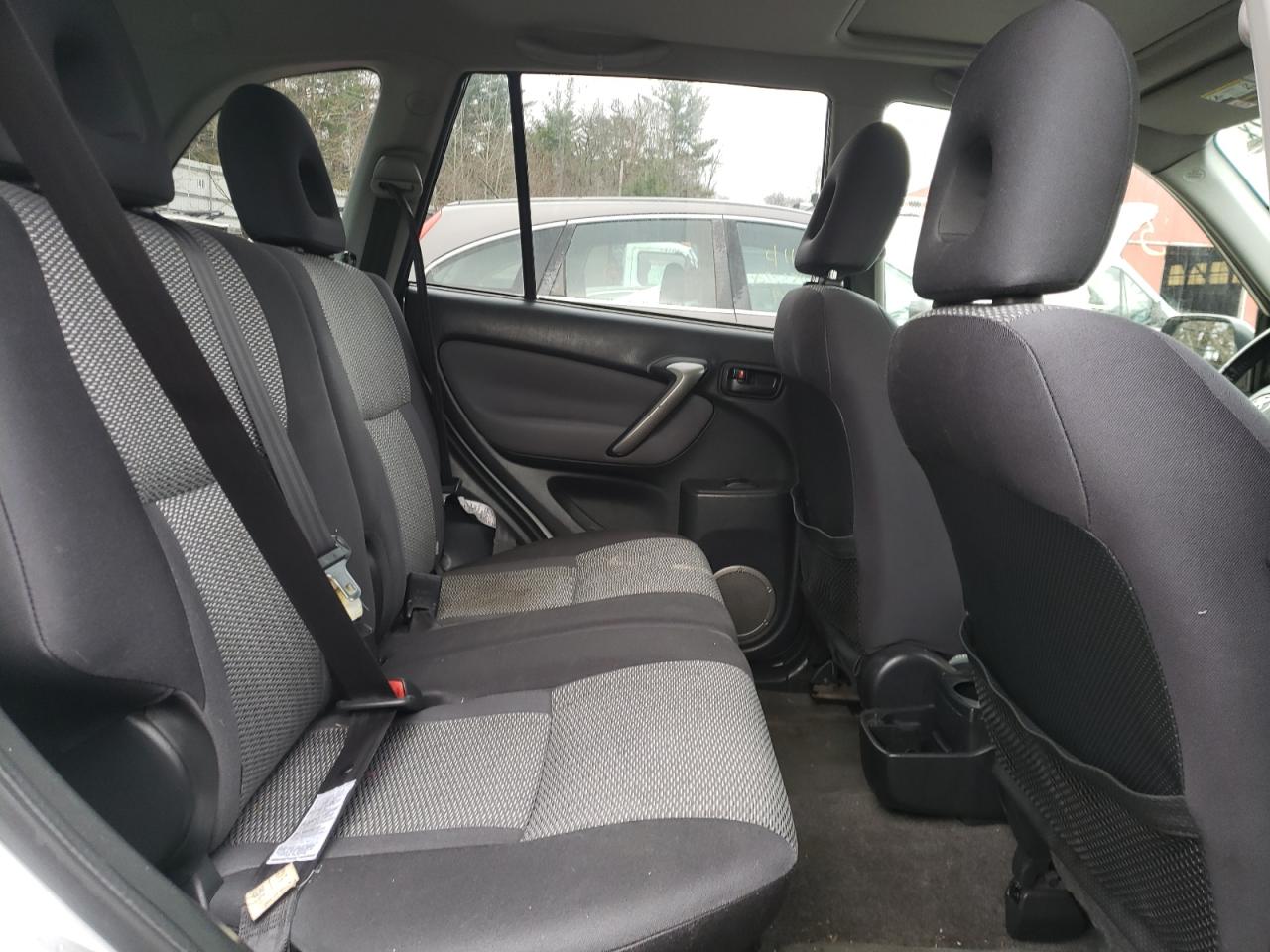 Zdjęcie 6 z aukcji – 2004 TOYOTA RAV4 z VIN JTEHD20V040002458