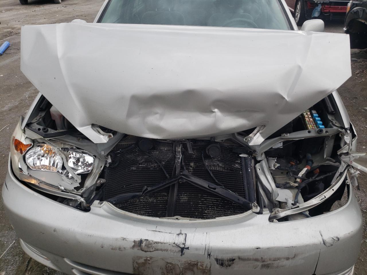 Photo 7 from auction – 2004 TOYOTA CAMRY LE with VIN 4T1BE32K44U816097