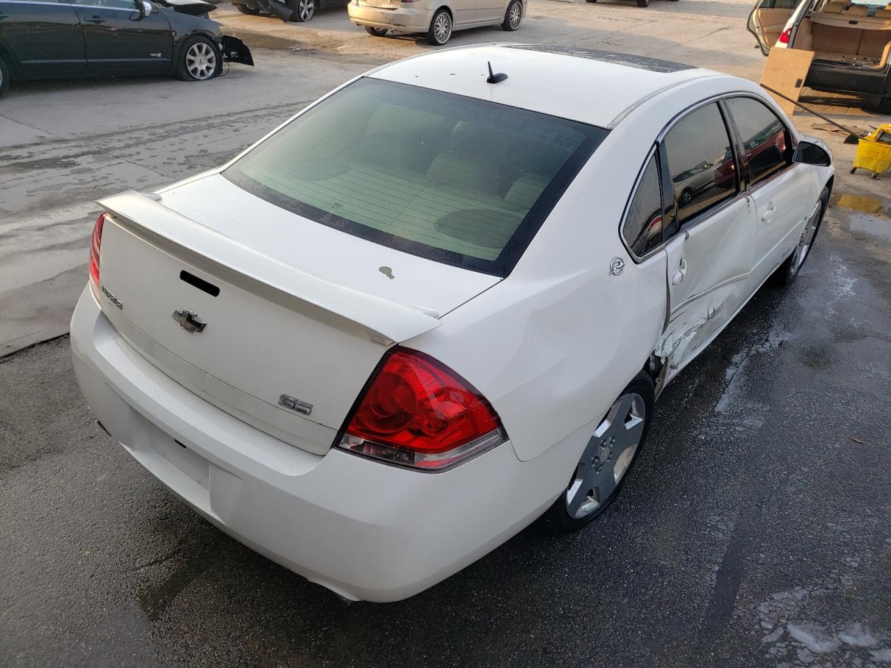 Photo 4 from auction – 2006 CHEVROLET IMPALA SUP with VIN 2G1WD58C569151529