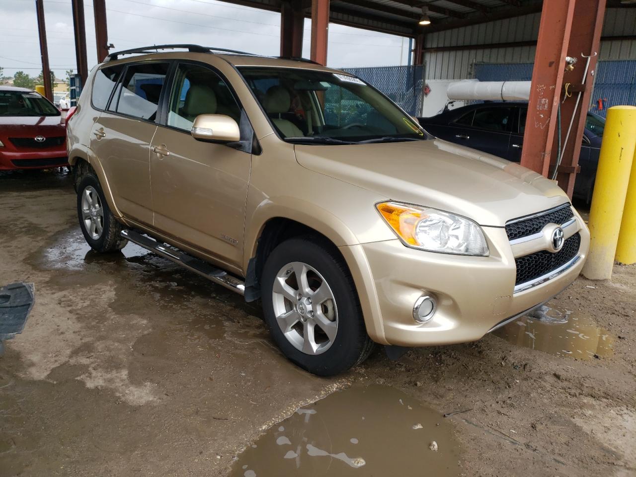 Photo 1 from auction – 2010 TOYOTA RAV4 LIMIT with VIN 2T3YF4DV4AW031831