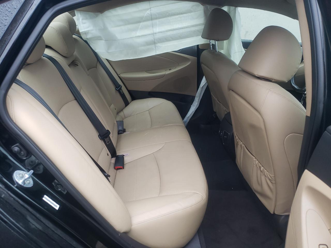 Photo 6 from auction – 2013 HYUNDAI SONATA HYB with VIN KMHEC4A40DA092342